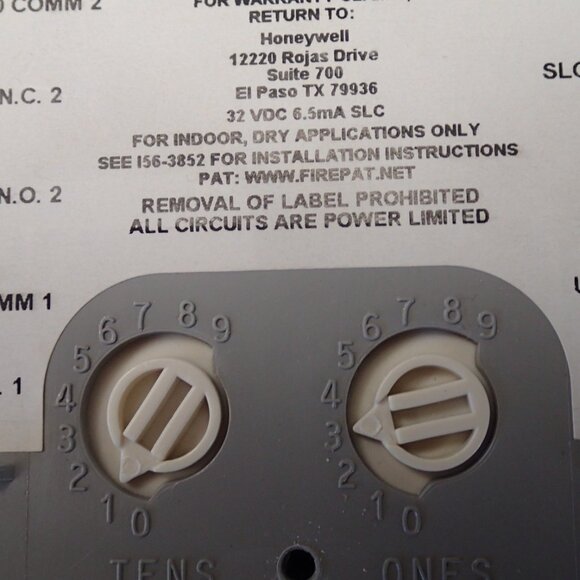 System Sensor M500R Relay Module for Fire Alarm - Picture 4 of 8